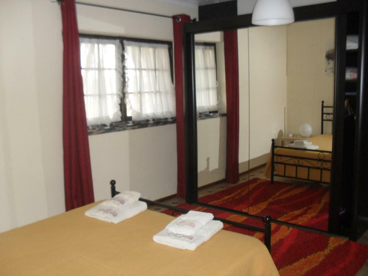 Apartamentos Na Casa Sao Bernardo Alcobaça Extérieur photo