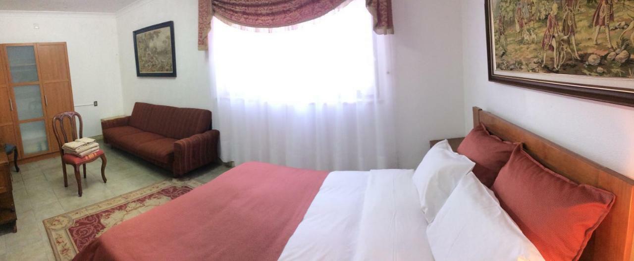 Apartamentos Na Casa Sao Bernardo Alcobaça Extérieur photo